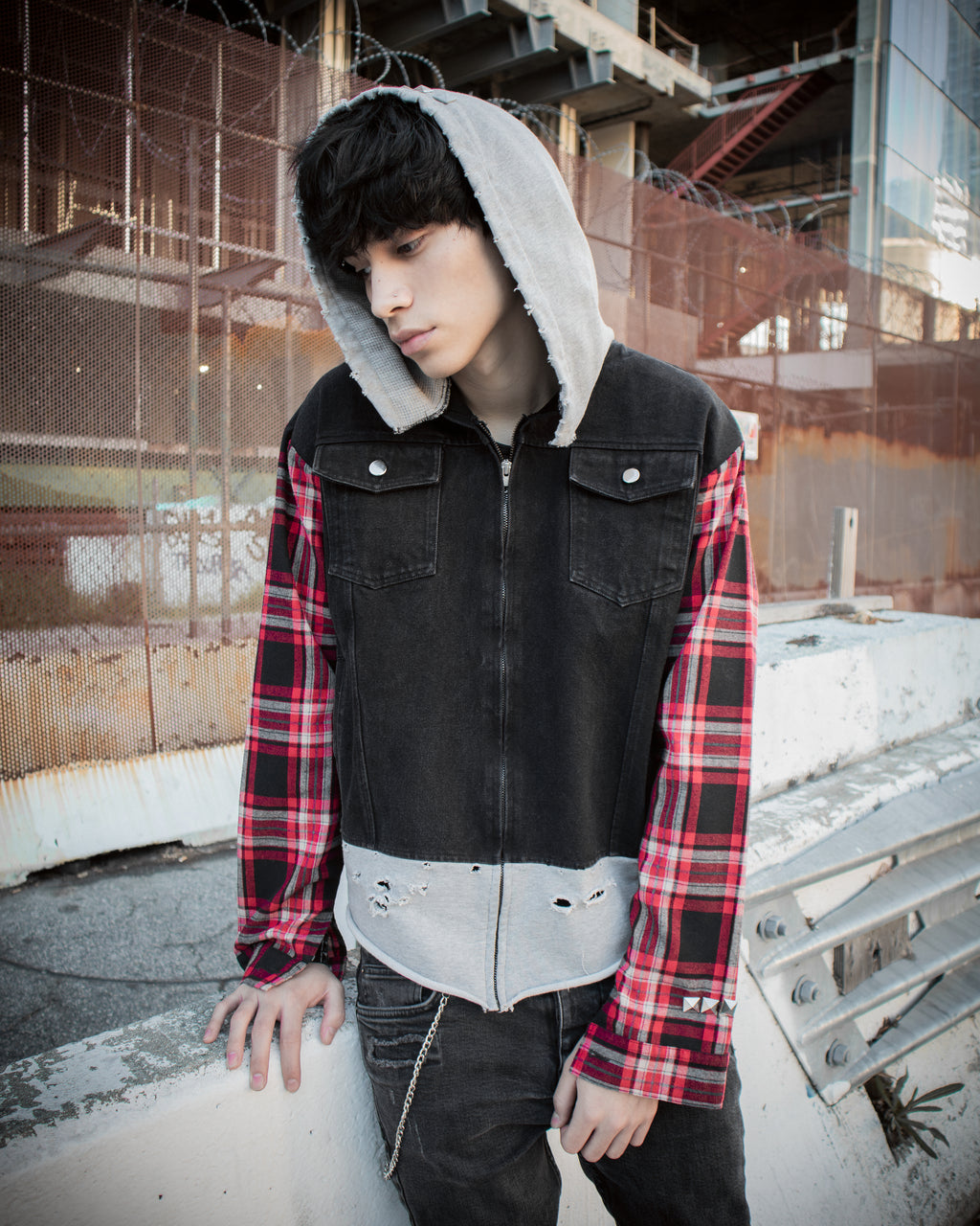 ‘urban’ hybrid zipup