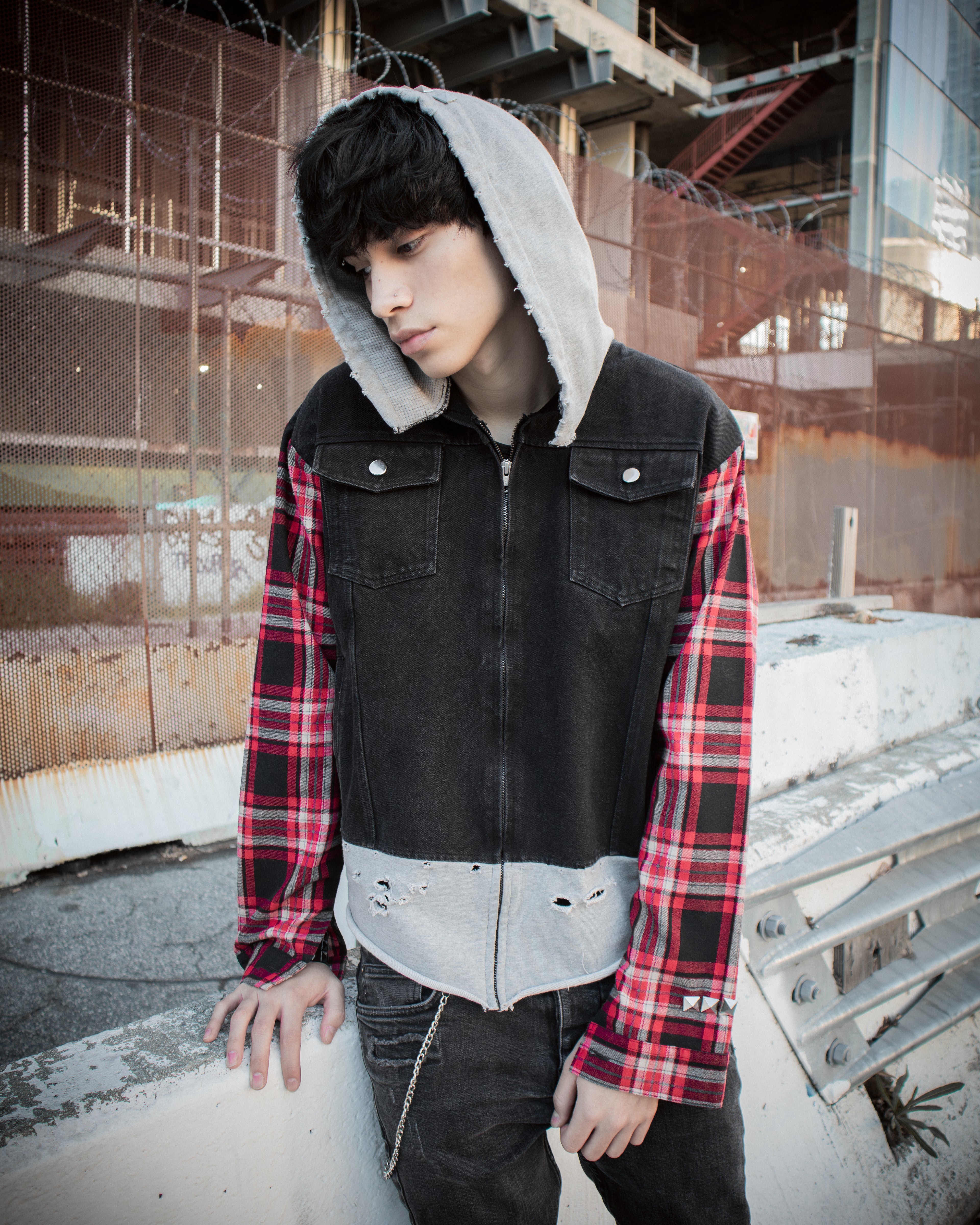 ‘urban’ hybrid zipup