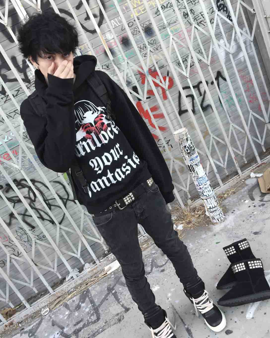 ‘FANTASIES’ HOODIE
